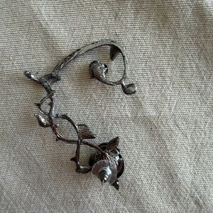 Silver Leaf rose earring